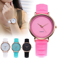 Load image into Gallery viewer, Women Quartz Watch Soft Silicone Strap Simple Round Dial Watch Birthday Gifts hh88